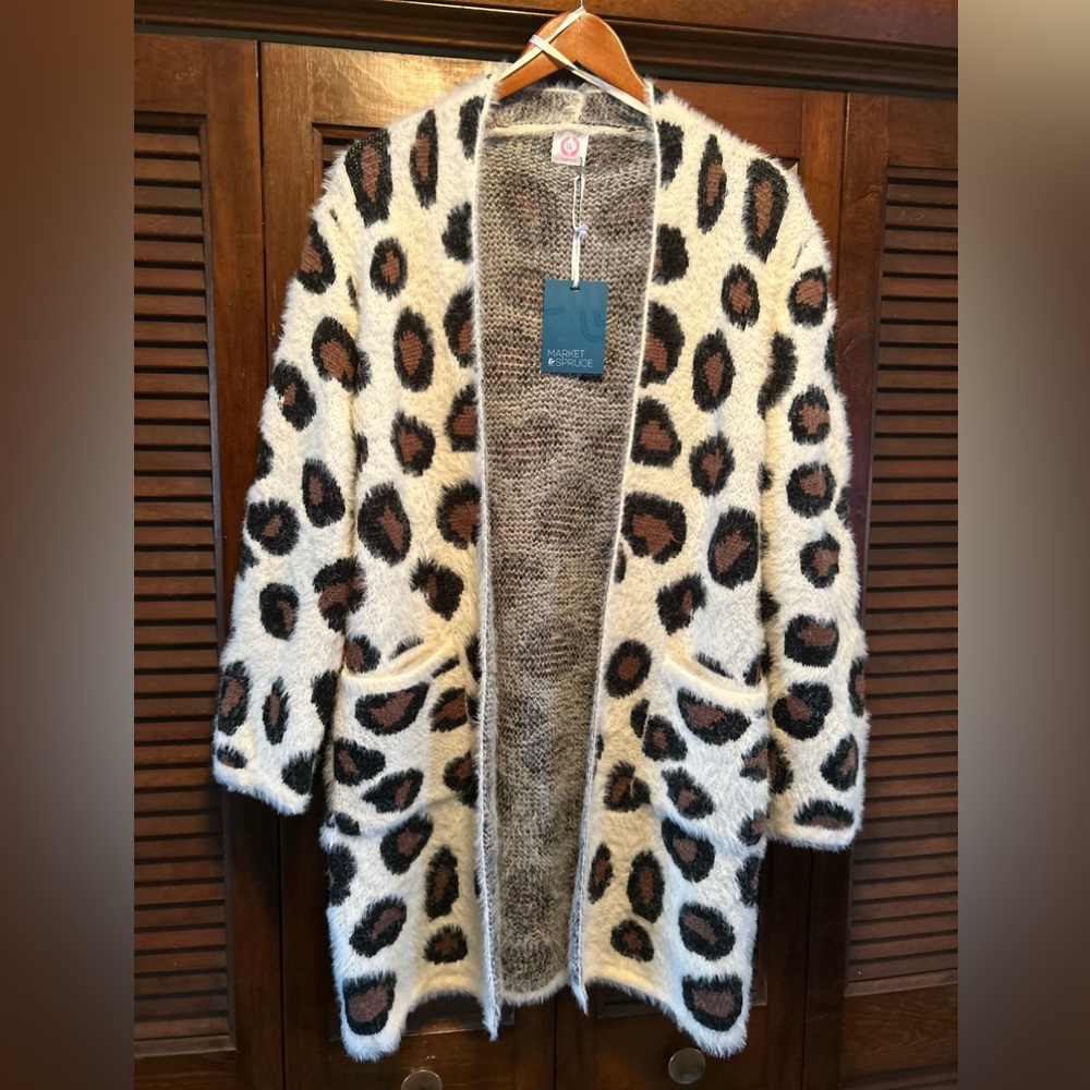 Market & Spruce Women's Oversized Cream and Brown Teddy Jacket